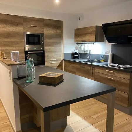 Les Ecureuils Apartment
